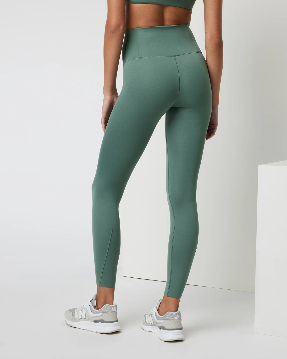 Evolve Legging